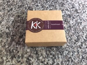 Dark 63% - hazelnuts - raisins | Puur 63% - hazelnoten - rozijnen